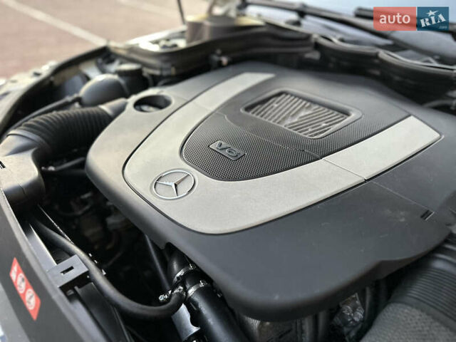 Белый Мерседес Ц-Класс, объемом двигателя 3 л и пробегом 155 тыс. км за 11700 $, фото 64 на Automoto.ua