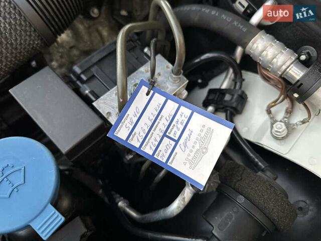 Белый Мерседес Ц-Класс, объемом двигателя 3 л и пробегом 155 тыс. км за 11700 $, фото 63 на Automoto.ua