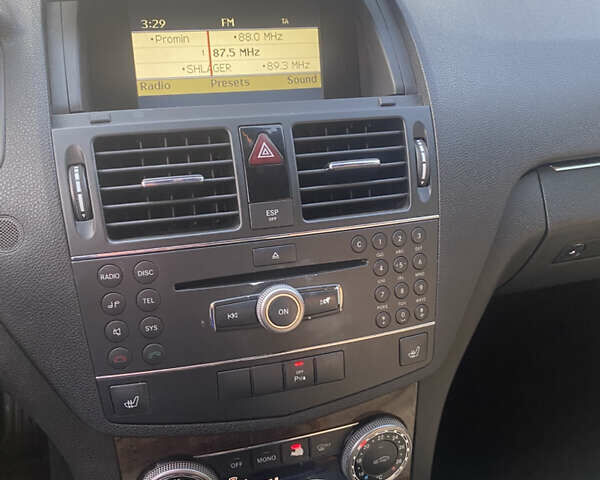 Білий Мерседес Ц-Клас, об'ємом двигуна 1.8 л та пробігом 201 тис. км за 8000 $, фото 9 на Automoto.ua