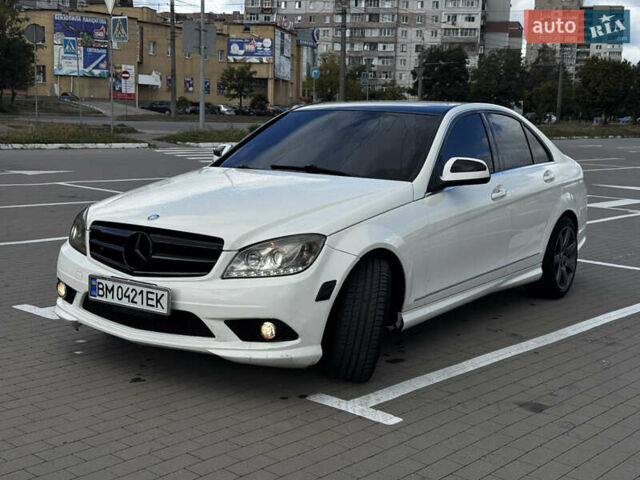 Білий Мерседес Ц-Клас, об'ємом двигуна 2.5 л та пробігом 235 тис. км за 8499 $, фото 1 на Automoto.ua