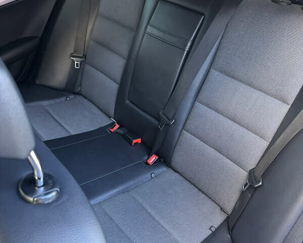 Белый Мерседес Ц-Класс, объемом двигателя 1.8 л и пробегом 265 тыс. км за 11555 $, фото 84 на Automoto.ua