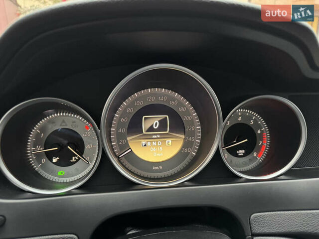 Белый Мерседес Ц-Класс, объемом двигателя 1.8 л и пробегом 265 тыс. км за 9999 $, фото 170 на Automoto.ua