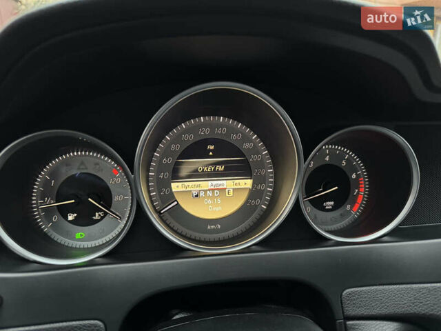 Белый Мерседес Ц-Класс, объемом двигателя 1.8 л и пробегом 265 тыс. км за 9999 $, фото 168 на Automoto.ua