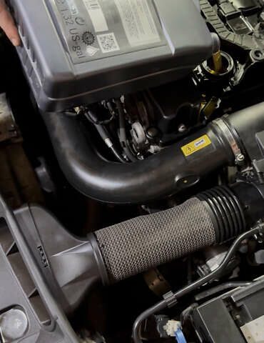 Белый Мерседес Ц-Класс, объемом двигателя 1.8 л и пробегом 265 тыс. км за 9999 $, фото 98 на Automoto.ua