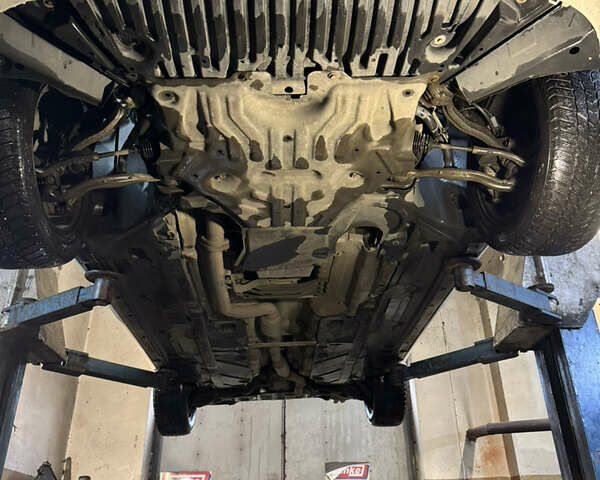 Белый Мерседес Ц-Класс, объемом двигателя 1.8 л и пробегом 265 тыс. км за 11555 $, фото 97 на Automoto.ua