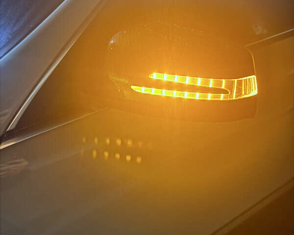 Белый Мерседес Ц-Класс, объемом двигателя 1.8 л и пробегом 265 тыс. км за 11555 $, фото 43 на Automoto.ua