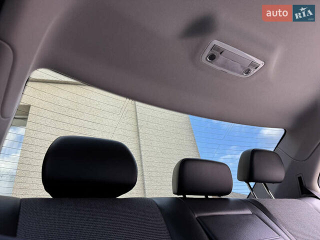 Белый Мерседес Ц-Класс, объемом двигателя 1.8 л и пробегом 265 тыс. км за 9999 $, фото 88 на Automoto.ua