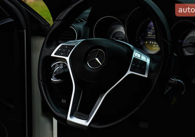 Белый Мерседес Ц-Класс, объемом двигателя 1.8 л и пробегом 117 тыс. км за 12500 $, фото 27 на Automoto.ua