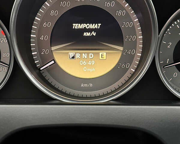 Белый Мерседес Ц-Класс, объемом двигателя 1.8 л и пробегом 265 тыс. км за 9999 $, фото 137 на Automoto.ua