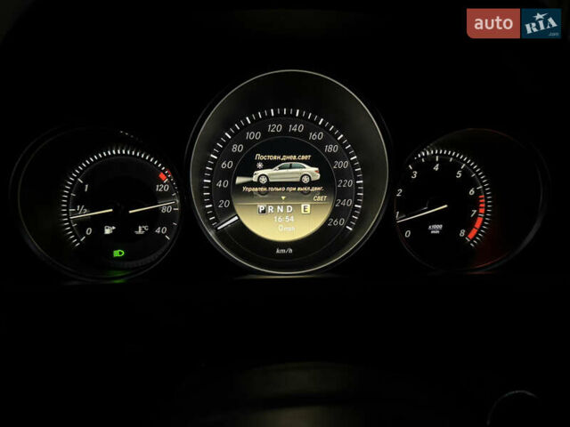 Белый Мерседес Ц-Класс, объемом двигателя 1.8 л и пробегом 265 тыс. км за 9999 $, фото 150 на Automoto.ua