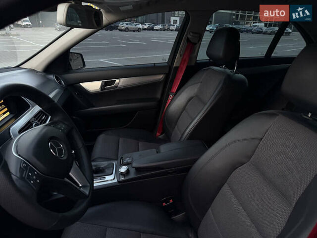 Білий Мерседес Ц-Клас, об'ємом двигуна 1.8 л та пробігом 190 тис. км за 10900 $, фото 15 на Automoto.ua