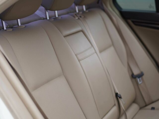 Білий Мерседес Ц-Клас, об'ємом двигуна 1.8 л та пробігом 163 тис. км за 11200 $, фото 12 на Automoto.ua