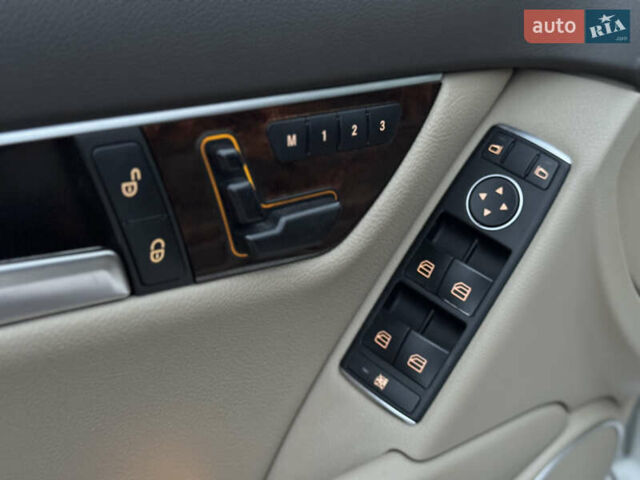 Білий Мерседес Ц-Клас, об'ємом двигуна 1.8 л та пробігом 115 тис. км за 11850 $, фото 12 на Automoto.ua