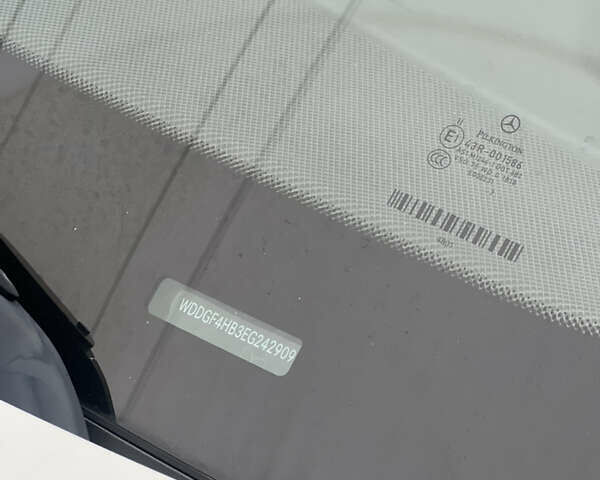 Белый Мерседес Ц-Класс, объемом двигателя 1.8 л и пробегом 220 тыс. км за 12300 $, фото 9 на Automoto.ua