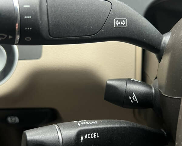 Белый Мерседес Ц-Класс, объемом двигателя 1.8 л и пробегом 220 тыс. км за 12300 $, фото 28 на Automoto.ua