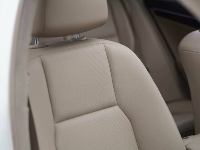 Білий Мерседес Ц-Клас, об'ємом двигуна 1.8 л та пробігом 163 тис. км за 11200 $, фото 15 на Automoto.ua