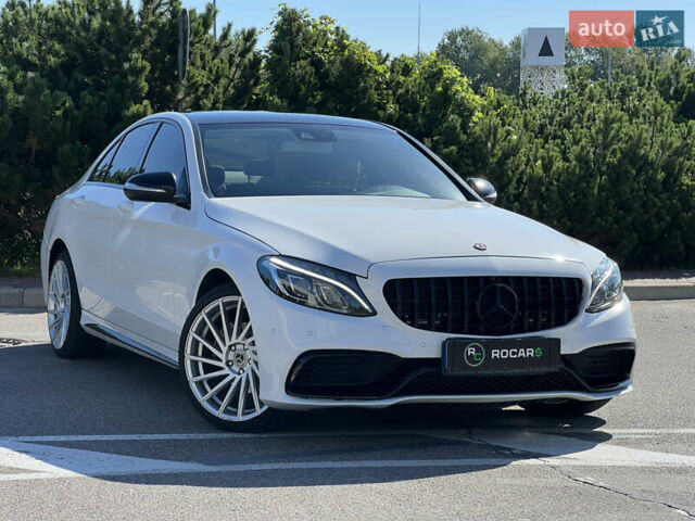 Мерседес Ц-Клас 2014 у Києві на Automoto.ua Білий Мерседес Ц-Клас, об'ємом двигуна 2.14 л та пробігом 222 тис. км за 22999 $, фото 2 на Automoto.ua