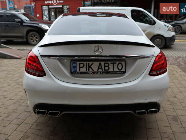 Белый Мерседес Ц-Класс, объемом двигателя 2.2 л и пробегом 326 тыс. км за 18900 $, фото 6 на Automoto.ua