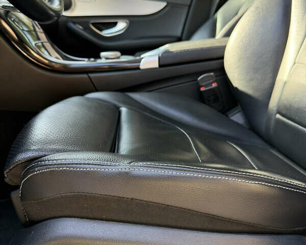 Белый Мерседес Ц-Класс, объемом двигателя 1.6 л и пробегом 148 тыс. км за 20300 $, фото 6 на Automoto.ua