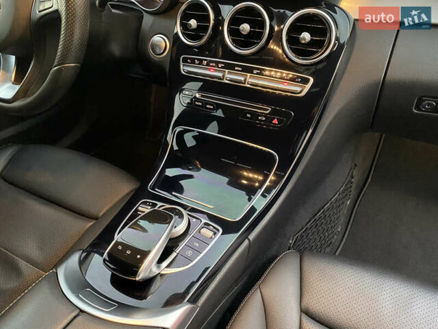 Мерседес Ц-Класс 2014 в Киеве на Automoto.ua Белый Мерседес Ц-Класс, объемом двигателя 2.2 л и пробегом 150 тыс. км за 19700 $, фото 59 на Automoto.ua