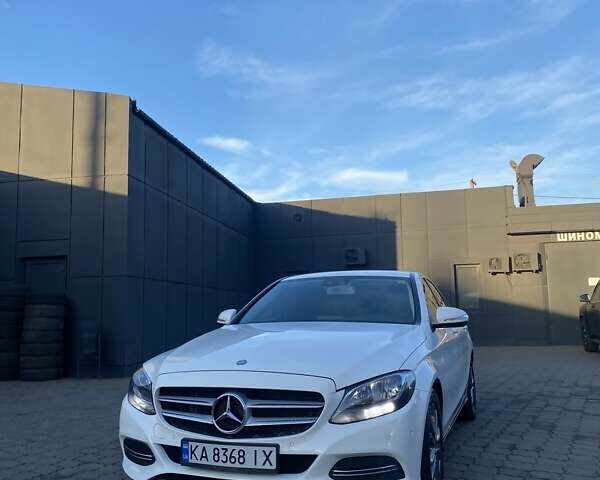 Білий Мерседес Ц-Клас, об'ємом двигуна 1.6 л та пробігом 150 тис. км за 19500 $, фото 1 на Automoto.ua