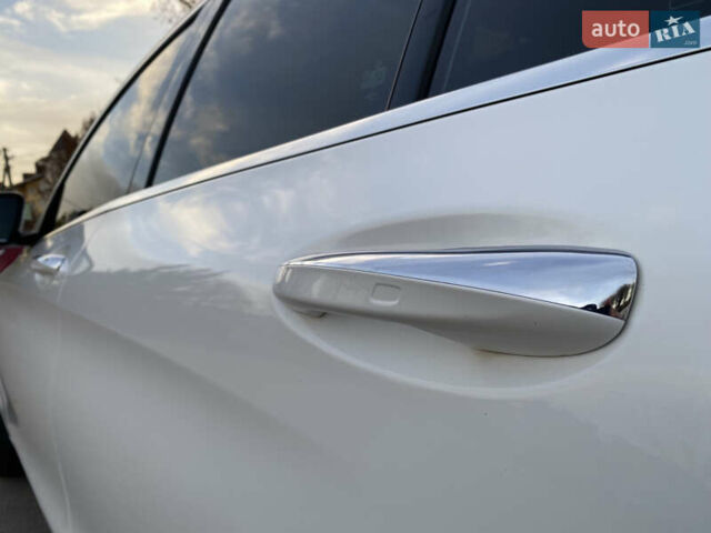 Мерседес Ц-Класс 2014 в Киеве на Automoto.ua Белый Мерседес Ц-Класс, объемом двигателя 2.2 л и пробегом 150 тыс. км за 19700 $, фото 21 на Automoto.ua