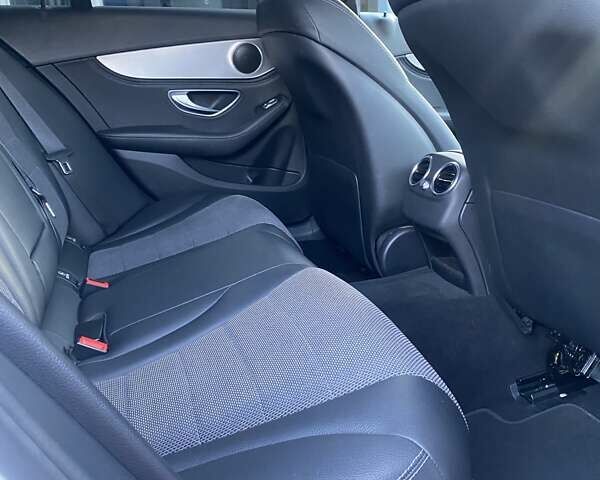 Білий Мерседес Ц-Клас, об'ємом двигуна 1.6 л та пробігом 150 тис. км за 19500 $, фото 7 на Automoto.ua