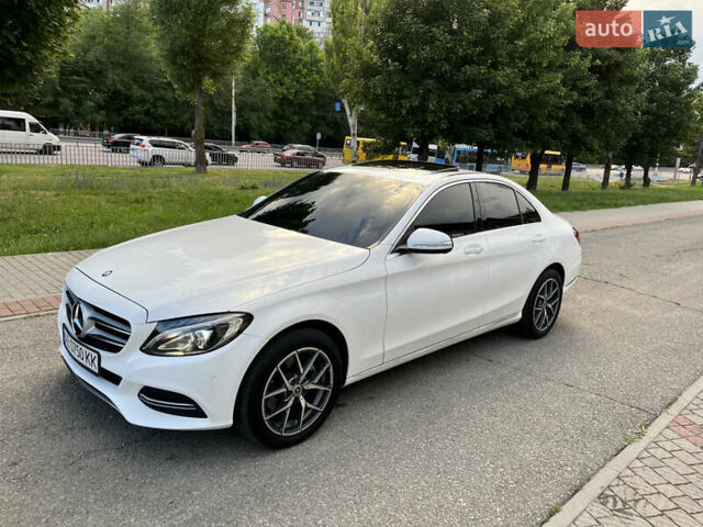 Белый Мерседес Ц-Класс, объемом двигателя 2.2 л и пробегом 150 тыс. км за 20850 $, фото 31 на Automoto.ua