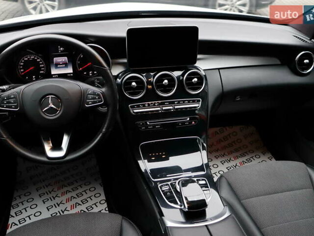 Белый Мерседес Ц-Класс, объемом двигателя 2.2 л и пробегом 326 тыс. км за 18900 $, фото 33 на Automoto.ua