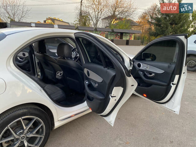 Мерседес Ц-Класс 2014 в Киеве на Automoto.ua Белый Мерседес Ц-Класс, объемом двигателя 2.2 л и пробегом 150 тыс. км за 19700 $, фото 48 на Automoto.ua