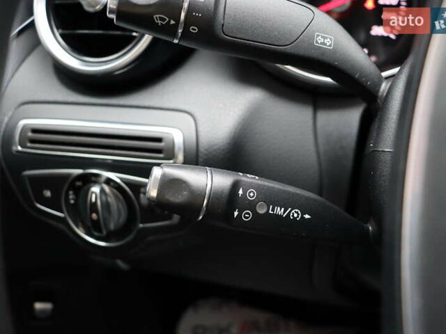 Белый Мерседес Ц-Класс, объемом двигателя 2.2 л и пробегом 326 тыс. км за 18900 $, фото 24 на Automoto.ua