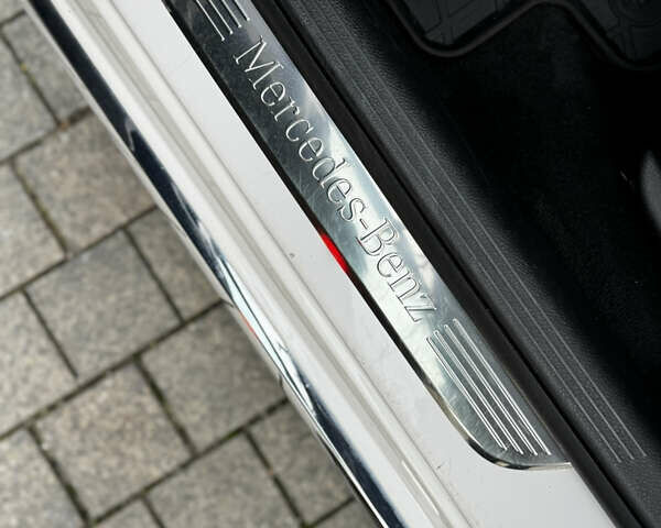 Мерседес Ц-Класс 2014 в Киеве на Automoto.ua Белый Мерседес Ц-Класс, объемом двигателя 2 л и пробегом 98 тыс. км за 20500 $, фото 6 на Automoto.ua