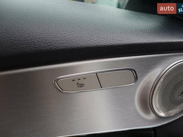 Белый Мерседес Ц-Класс, объемом двигателя 2.2 л и пробегом 326 тыс. км за 18900 $, фото 13 на Automoto.ua