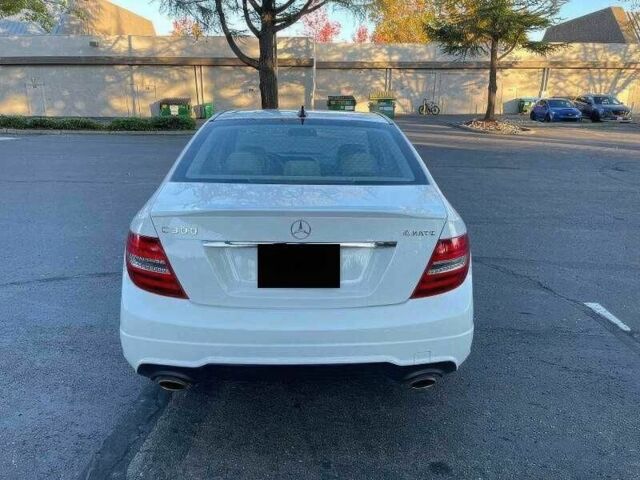 Білий Мерседес Ц-Клас, об'ємом двигуна 3.5 л та пробігом 146 тис. км за 9200 $, фото 3 на Automoto.ua