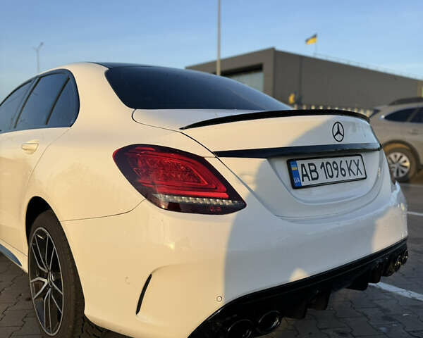 Белый Мерседес Ц-Класс, объемом двигателя 2 л и пробегом 140 тыс. км за 17500 $, фото 6 на Automoto.ua