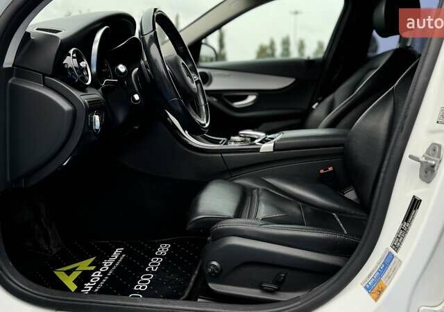 Білий Мерседес Ц-Клас, об'ємом двигуна 1.6 л та пробігом 238 тис. км за 17999 $, фото 12 на Automoto.ua