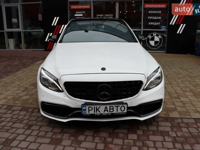 Белый Мерседес Ц-Класс, объемом двигателя 2.2 л и пробегом 326 тыс. км за 18900 $, фото 5 на Automoto.ua