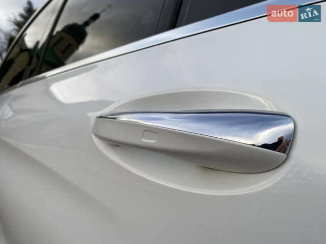 Белый Мерседес Ц-Класс, объемом двигателя 2.2 л и пробегом 150 тыс. км за 19500 $, фото 22 на Automoto.ua