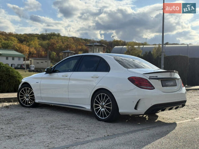Білий Мерседес Ц-Клас, об'ємом двигуна 1.99 л та пробігом 124 тис. км за 17999 $, фото 10 на Automoto.ua