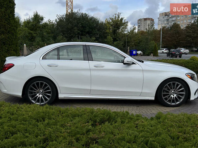 Білий Мерседес Ц-Клас, об'ємом двигуна 1.99 л та пробігом 160 тис. км за 18700 $, фото 7 на Automoto.ua
