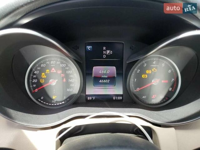 Білий Мерседес Ц-Клас, об'ємом двигуна 1.99 л та пробігом 75 тис. км за 2800 $, фото 9 на Automoto.ua