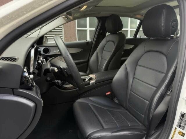 Белый Мерседес Ц-Класс, объемом двигателя 2 л и пробегом 76 тыс. км за 14500 $, фото 11 на Automoto.ua