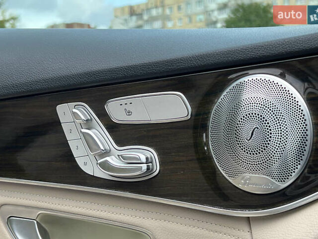 Білий Мерседес Ц-Клас, об'ємом двигуна 1.99 л та пробігом 160 тис. км за 16999 $, фото 21 на Automoto.ua