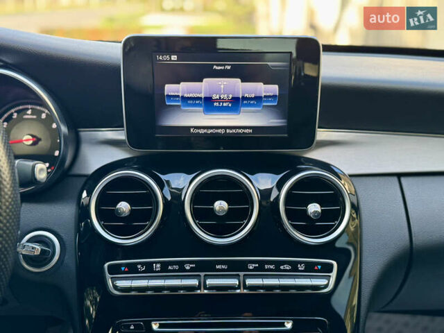 Білий Мерседес Ц-Клас, об'ємом двигуна 2 л та пробігом 125 тис. км за 21900 $, фото 31 на Automoto.ua