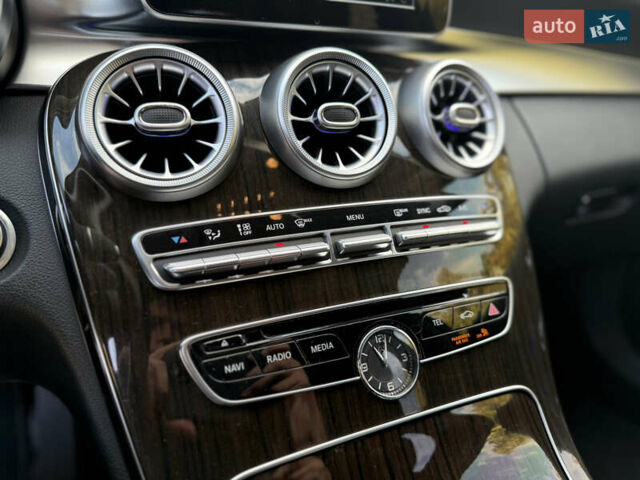 Білий Мерседес Ц-Клас, об'ємом двигуна 1.99 л та пробігом 124 тис. км за 17999 $, фото 18 на Automoto.ua