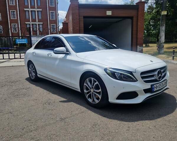 Білий Мерседес Ц-Клас, об'ємом двигуна 2.2 л та пробігом 90 тис. км за 20999 $, фото 3 на Automoto.ua