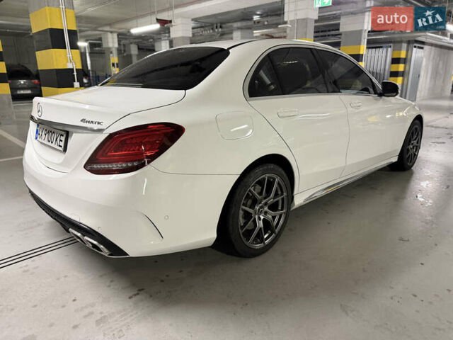 Белый Мерседес Ц-Класс, объемом двигателя 1.99 л и пробегом 109 тыс. км за 18900 $, фото 5 на Automoto.ua