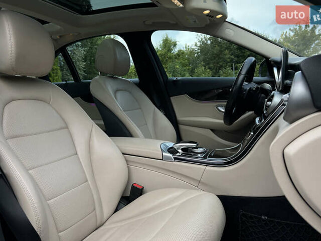 Білий Мерседес Ц-Клас, об'ємом двигуна 1.99 л та пробігом 160 тис. км за 16999 $, фото 22 на Automoto.ua