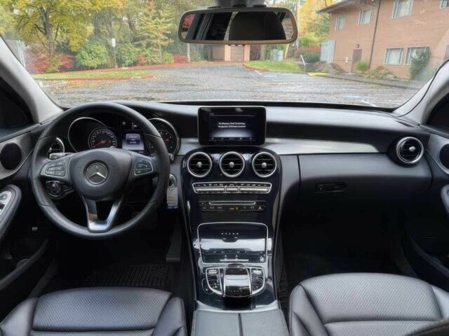 Белый Мерседес Ц-Класс, объемом двигателя 2 л и пробегом 76 тыс. км за 14500 $, фото 8 на Automoto.ua