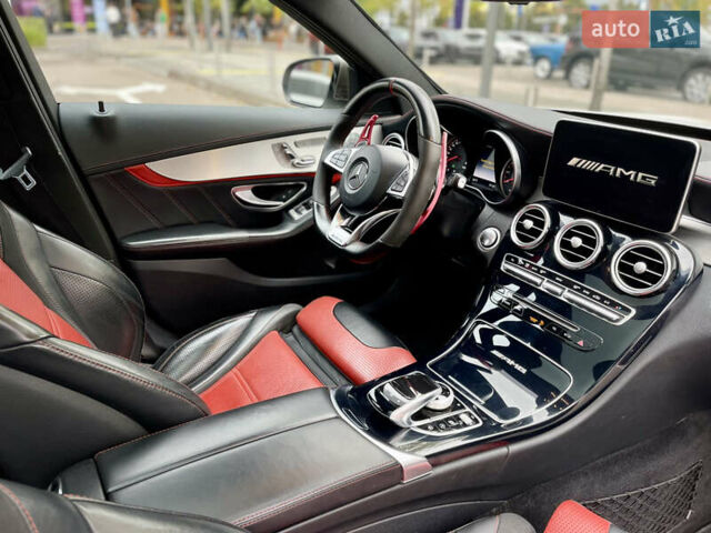 Білий Мерседес Ц-Клас, об'ємом двигуна 4 л та пробігом 117 тис. км за 39999 $, фото 21 на Automoto.ua
